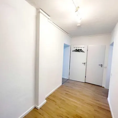 Lejlighed Have-a-nice-stay - A - Monteursunterkunft - Einzelbetten - Gute Anbindung - Bettwaesche *