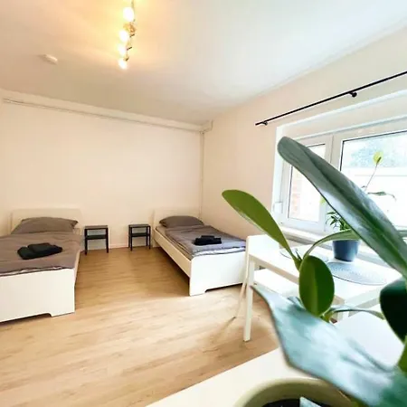 Alt - Have-a-nice-stay - A - Monteursunterkunft - Einzelbetten - Gute Anbindung - Bettwaesche Apartament Schwarzenbek