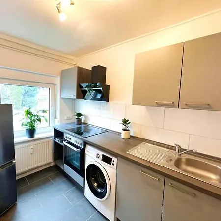 Lejlighed Have-a-nice-stay - A - Monteursunterkunft - Einzelbetten - Gute Anbindung - Bettwaesche *